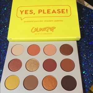 Yes,Please! Pressed powder shadow palette